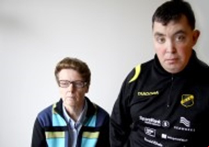 Foto av Alexander og moren Arda