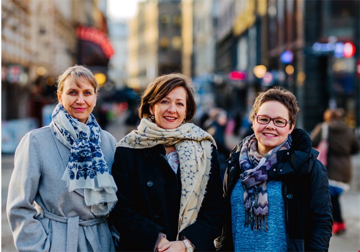 Anna Solberg, Siri Fuglem Berg og Åsta Årøen