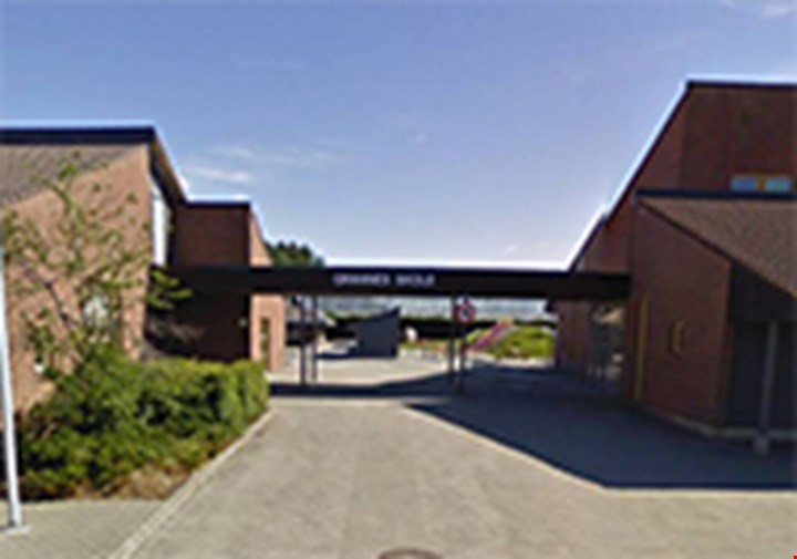 Foto av Grannes skole