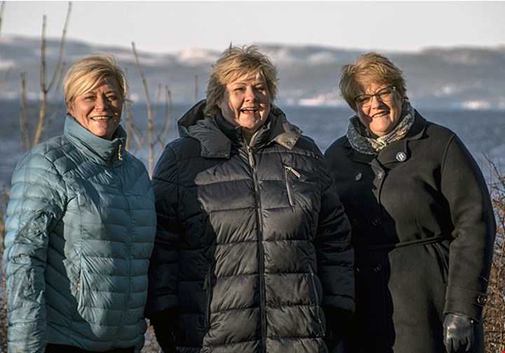 Foto av Siv, Erna og Trine