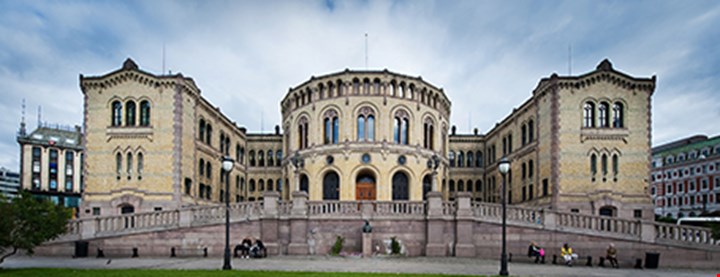 Foto av Stortinget
