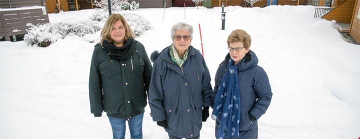 Marit Moen (til venstre), Frøydis Schjølberg (i midten) og Marie Kongsli Kleiven